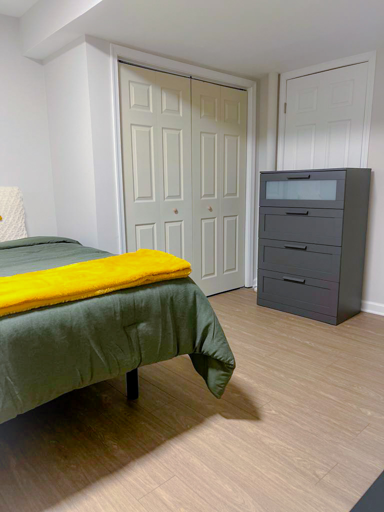Room F, alternate angle