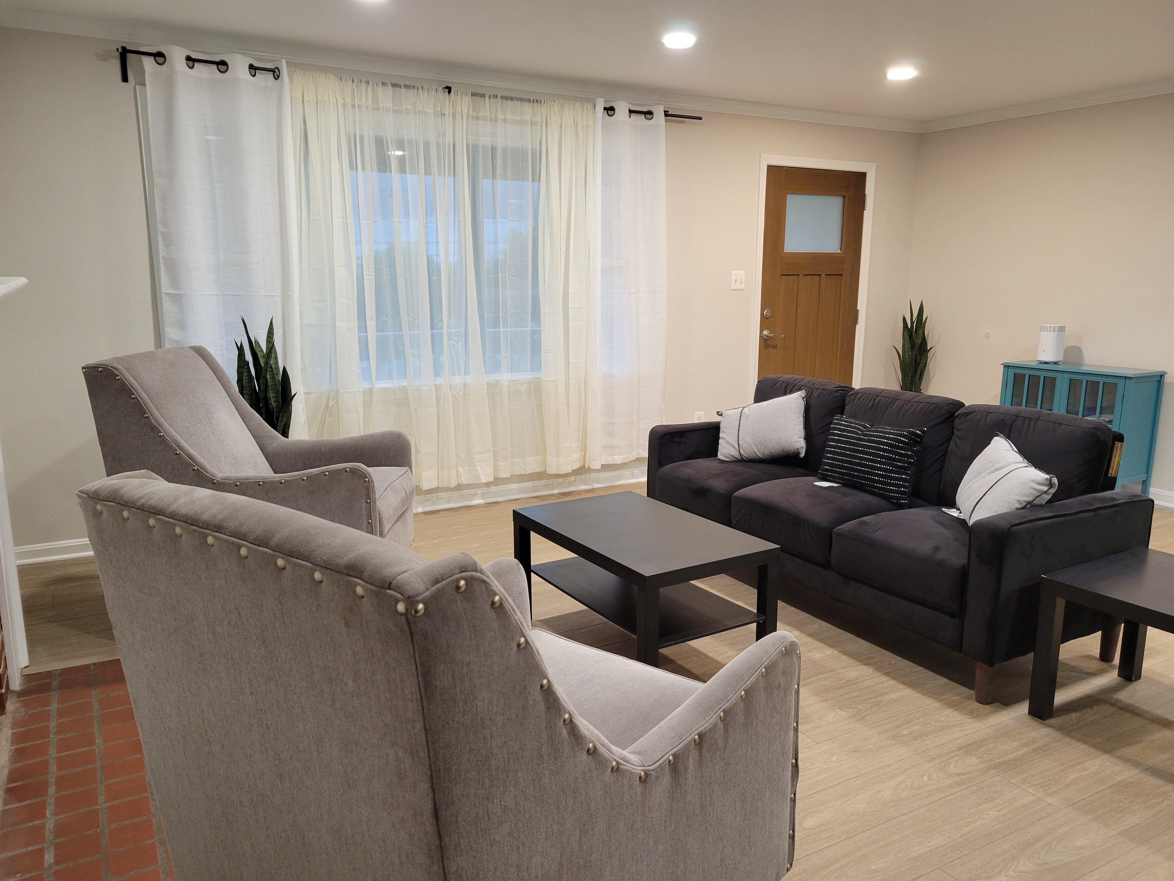 Front Unit living room, alternate angle